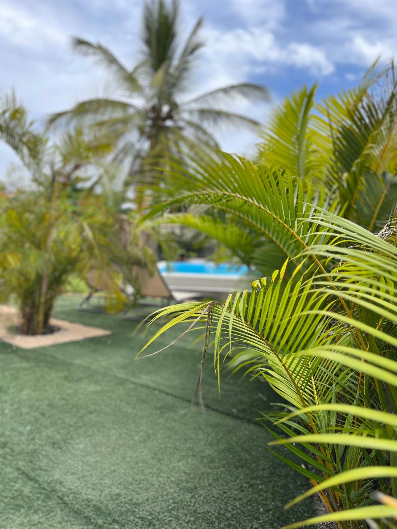 Seasons Break Apartment Pereybere Pereybere Beach Bagian luar foto
